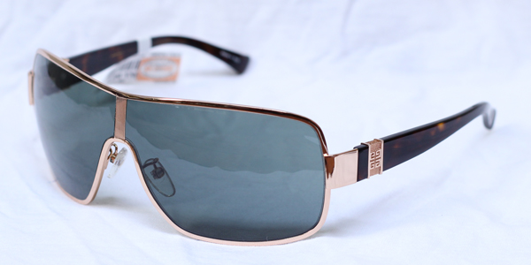 Kính mát Givenchy SGV261M 300